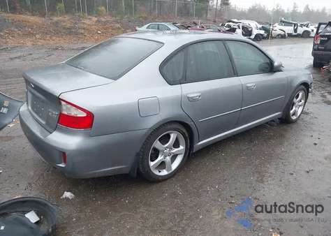 2009 Subaru Legacy 2.5I z USA, uszkodzony, nr VIN 4S3BL616397226656